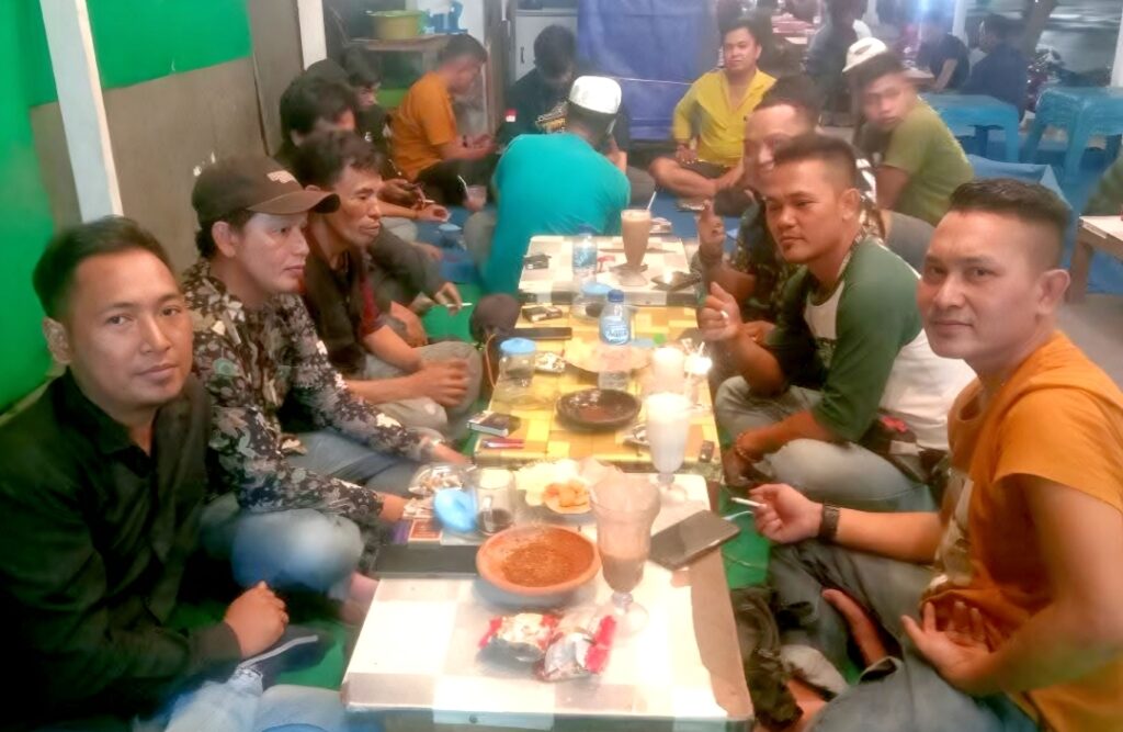 Pernyataan A.M Dinilai Menyinggung, LSM dan Wartawan Bangkalan Desak Ketua PGRI Dicopot