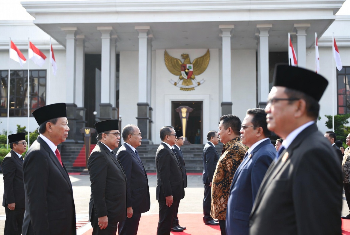 Sudaryono Dilantik sebagai Kepala BGN Baru di Tengah Gejolak Program Makan Bergizi